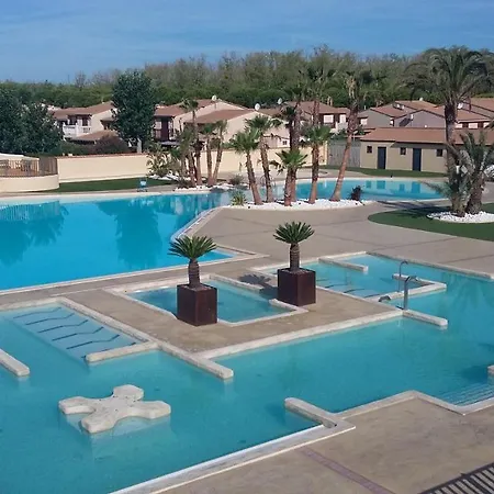 Domaine De A 600m De La Plage, Climatisee 3 7 Couchages Wifi Animations Piscines En Supplements Lrtamj36 Villa